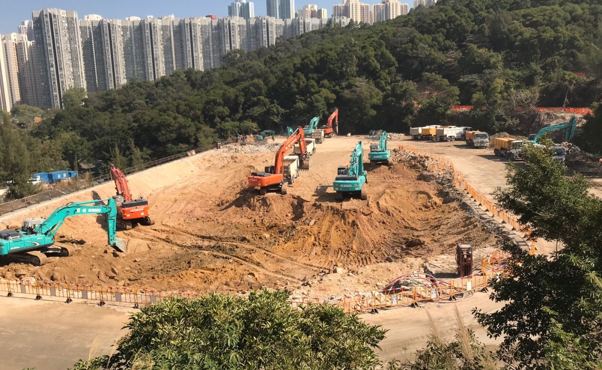 N.K.I.L. 6584, OFF SIN FAT ROAD, KWUN TONG